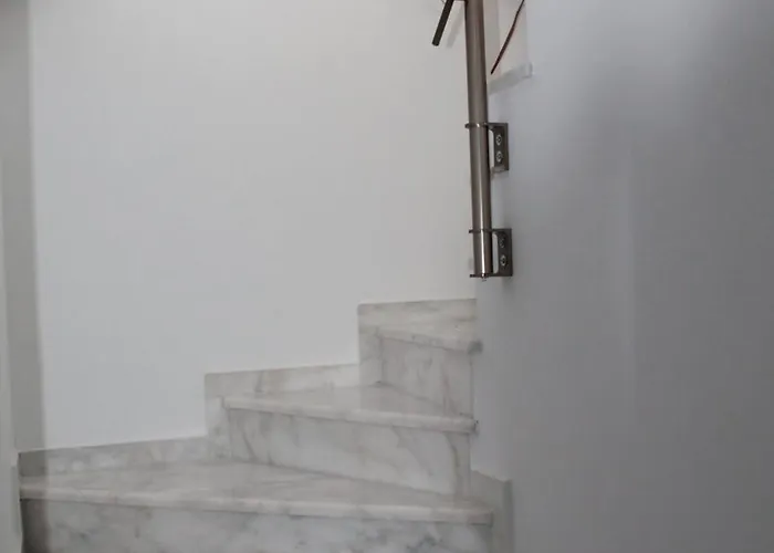 Helia Semesterbostad *